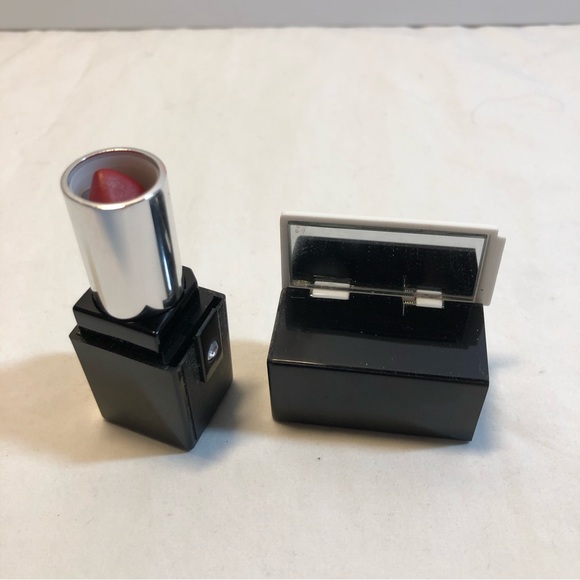 Rare Betty Boop Lipstick Classic Red Cabaret Case With Mirror Vintage 2006 New - Picture 8 of 10